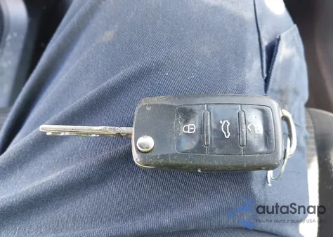 2014 Volkswagen Tiguan S из США, поврежденный, VIN WVGAV3AX3EW525833